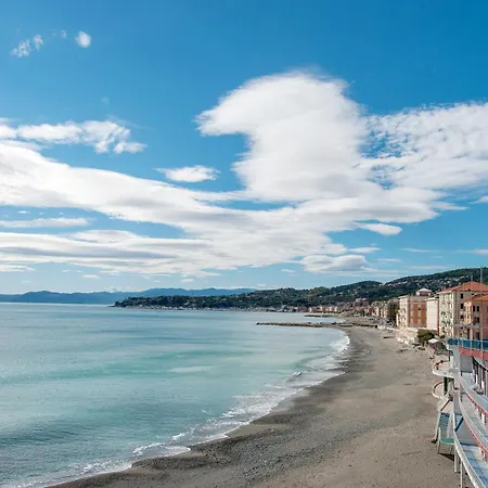 La Liguria Tra Gli Ulivi 2 Kır Evi Varazze