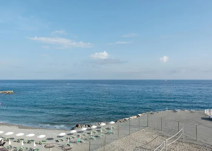 La Liguria Tra Gli Ulivi 2 * Varazze